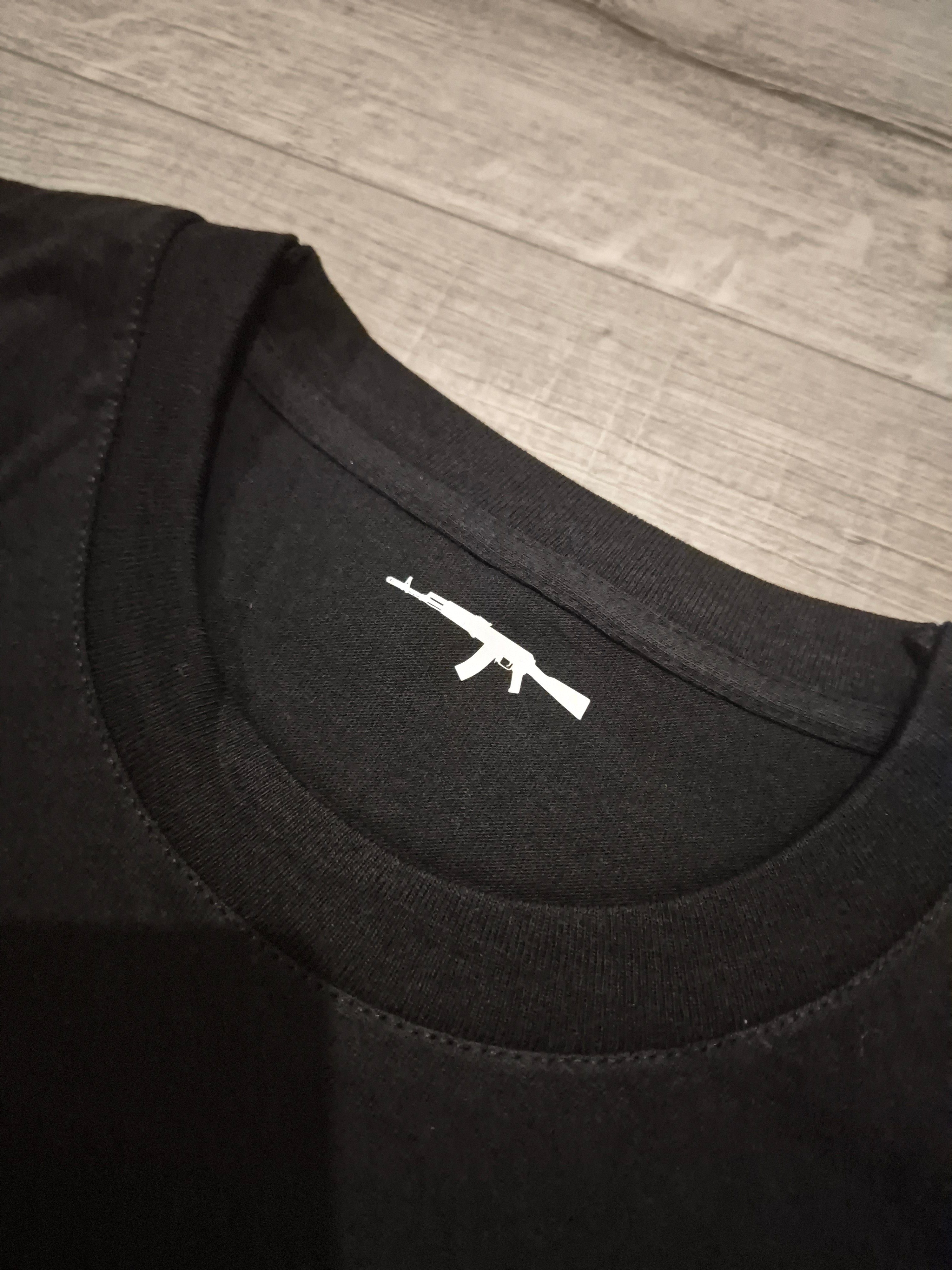 T-Shirt "AK" Fauconblack - Édition Limitée