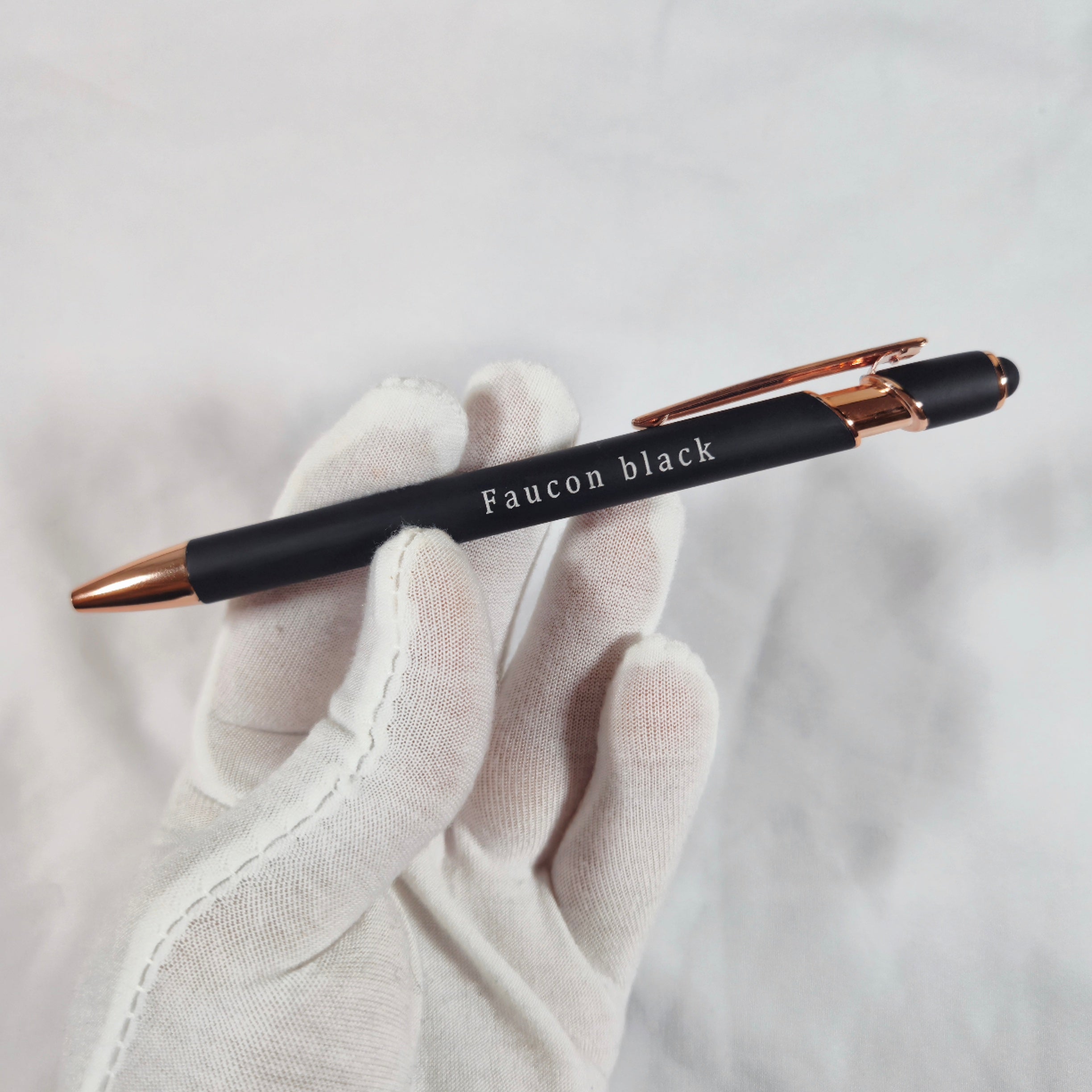 Stylo noir fauconblack